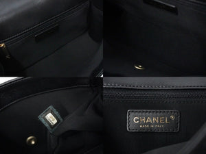 極美品 CHANEL シャネル チェーンショルダーバッグ シングルフラップ ウェーブ マトラッセ25 21番台 ラムスキン ブラック ゴールド金具 中古 61840