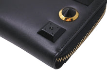 Load image into Gallery viewer, FENDI フェンディ 長財布 スタッズ ラウンドファスナー ジップ ゴールドエディション レザー 8M0299 ブラック 良品 中古 61904