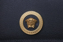画像をギャラリービューアに読み込む, 極美品 VERSACE ヴェルサーチ 二つ折り財布 レザー ブラック メデューサロゴ ゴールド金具 イタリア製 中古 61906 