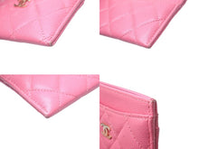 Load image into Gallery viewer, CHANEL シャネル カードケース パスケース 名刺入れ 29番台 ココマーク キャビアスキン ピンク ゴールド金具 美品 中古 61931