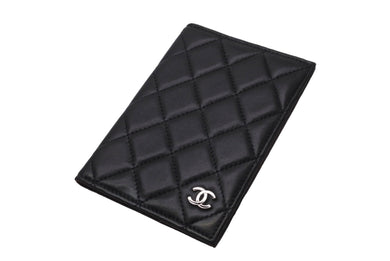 CHANEL シャネル パスポートケース 14番台 ココマーク ラムスキン ブラック シルバー金具 内側下部切れあり 良品 中古 61932