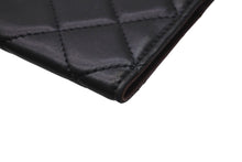 Load image into Gallery viewer, CHANEL シャネル パスポートケース 14番台 ココマーク ラムスキン ブラック シルバー金具 内側下部切れあり 良品 中古 61932