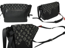 Load image into Gallery viewer, LOUIS VUITTON ルイ ヴィトン × NIGO コラボ ブザス トーキョー モノグラムドリップ ショルダーバッグ M45971 美品 中古 61945