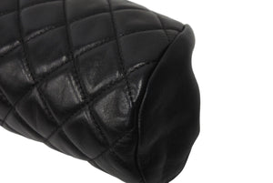 極美品 CHANEL シャネル マトラッセ がま口 クラッチバッグ ポーチ 11番台 ブラック ラムスキン シルバー金具 中古 61948