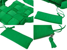 Load image into Gallery viewer, BOTTEGAVENETA ボッテガヴェネタ ショルダーバッグ カセット イントレチャート ナイロン グリーン 628951 VBO81 美品 中古 61950
