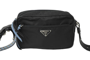 PRADA プラダショルダーバッグ トライアングルロゴ スタッズ ナイロン牛革 ブラック ブルー 1BC167 シルバー金具 美品 中古62019 