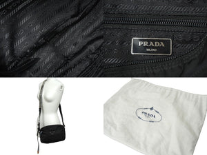 PRADA プラダショルダーバッグ トライアングルロゴ スタッズ ナイロン牛革 ブラック ブルー 1BC167 シルバー金具 美品 中古62019 