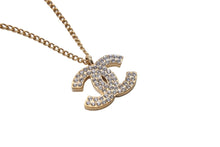 Load image into Gallery viewer, CHANEL シャネル ネックレス ココマーク 01C刻印 全長41cm ラインストーン ゴールド メタル フランス製 美品 中古 62071
