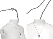 Load image into Gallery viewer, CHANEL シャネル ネックレス ココマーク 07V刻印 全長43.5cm 5.8g リバーシブル ブラック シルバー メタル 美品 中古 62072