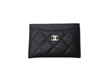 Load image into Gallery viewer, CHANEL シャネル ココマーク カードケース 18番台 キャビアスキン ブラック ゴールド金具 美品 中古 62132