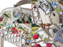 Load image into Gallery viewer, Christian Dior クリスチャンディオール ハンドバッグ トロッター 花柄 刺繍 07-MA-0035 キャンバス ベージュ 美品 中古 62143