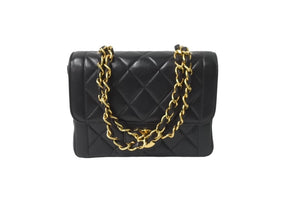 CHANEL シャネル チェーンショルダーバッグ マトラッセ ラムスキン 3番台 1995 ココマーク ブラック ゴールド金具 美品 中古 62146