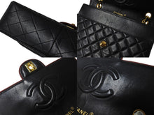 Load image into Gallery viewer, CHANEL シャネル 中マトラッセ 25 バイカラー チェーンショルダーバッグ 1番台 ブラック ボルドー ラムスキン ゴールド金具 美品 中古 62152