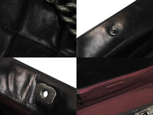 Load image into Gallery viewer, CHANEL シャネル ハンドバッグ マトラッセ ココマーク ラムスキン ブラック シルバー金具 美品 中古 62154