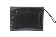 Load image into Gallery viewer, CHANEL シャネル クラッチバッグ セカンドバッグ 7番台 NO.5 ココマーク マドモアゼル パテントレザー エナメル 美品 中古 62155