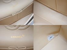 Load image into Gallery viewer, CHANEL シャネル マトラッセ25 Wフラップ チェーンショルダーバッグ 3番台 ラムスキン ベージュ ゴールド金具 美品 中古 62165