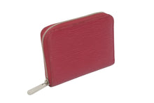 Load image into Gallery viewer, LOUIS VUITTON ルイヴィトン ジッピー コインパース M60382 エピレザー コインケース パープル シルバー金具 良品 中古 62170