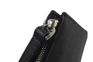 同様品 FENDI フェンディ カールラガーフェルド ポーチ 8M0341 PVC レザー スタッズ ブラック シルバー金具 中古 62176 