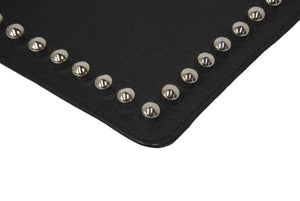 同様品 FENDI フェンディ カールラガーフェルド ポーチ 8M0341 PVC レザー スタッズ ブラック シルバー金具 中古 62176 