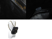 Load image into Gallery viewer, CHANEL シャネル マトラッセ リュック バックパック ココマーク 4番台 1997年 ブラック ラムスキン ゴールド金具 中古 美品 62191