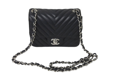 CHANEL シャネル Vステッチ チェーンショルダーバッグ 22番台 ココマーク ブラック ラムスキン シルバー金具 美品 中古 62192
