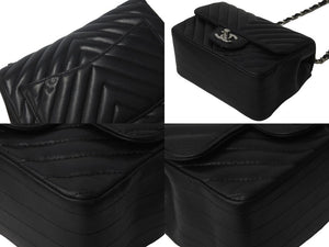 CHANEL シャネル Vステッチ チェーンショルダーバッグ 22番台 ココマーク ブラック ラムスキン シルバー金具 美品 中古 62192