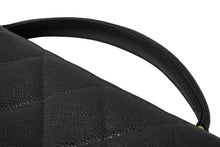 Load image into Gallery viewer, CHANEL シャネル マトラッセ ブリーフケース ビジネスバッグ キャビアスキン 2番台 ココマーク ゴールド金具 美品 中古 62193