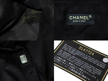 Load image into Gallery viewer, CHANEL シャネル ハンドバッグ ニュートラベルライン ココマーク 9番台 2005年 ナイロン ブラック ゴールド金具 美品 中古 62195