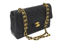 Load image into Gallery viewer, CHANEL シャネル マトラッセ 24 シングルフラップ チェーンショルダーバッグ ポーチ欠品 2番台 ブラック ラムスキン ゴールド金具 美品 中古 62196