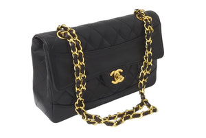 CHANEL シャネル マトラッセ 24 シングルフラップ チェーンショルダーバッグ ポーチ欠品 2番台 ブラック ラムスキン ゴールド金具 美品 中古 62196