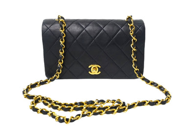 CHANEL シャネル マトラッセ チェーン ショルダーバッグ 19cm 1番台 ラムスキン フルフラップ ネイビー ゴールド金具 美品 中古 62198