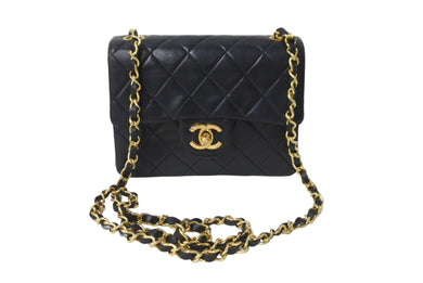 極美品 CHANEL シャネル ショルダーバッグ ミニマトラッセ19 チェーンショルダー 1番台 ラムスキン ブラック 中古 62207