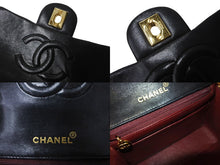Load image into Gallery viewer, 極美品 CHANEL シャネル ショルダーバッグ ミニマトラッセ19 チェーンショルダー 1番台 ラムスキン ブラック 中古 62207