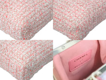 Load image into Gallery viewer, 極美品 CHANEL シャネル がま口ツイードチェーンショルダーバッグ 30番台 ピンク ホワイト ゴールド金具 中古 62209