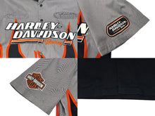 Load image into Gallery viewer, HARLEY DAVIDSON ハーレーダビッドソン 刺繍 半袖オープンカラーシャツ ファイヤーパターン グレー ブラック サイズS 美品 中古 4b006221