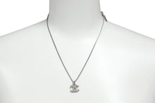 Load image into Gallery viewer, CHANEL シャネル ココマーク ラインストーン ネックレス 08V シルバー メタル アクセサリー 美品 中古 62210