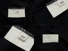 Load image into Gallery viewer, 極美品 CHANEL シャネル チビT クロップド タンクトップ ノースリーブ 無地 ココマーク ナイロン ブラック 中古 62218