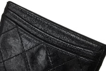 Load image into Gallery viewer, CHANEL シャネル 2.55 カードケース 11番台 キルティング カーフスキン ブラック ロゴ シルバー金具 美品 中古 62225