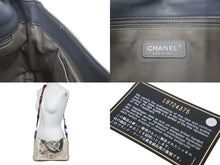Load image into Gallery viewer, 名作 CHANEL シャネル アクト2 マトラッセ チェーンショルダーバッグ キャンバス グレー 19番台 ペンキ 美品 中古 62226