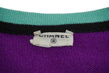 Load image into Gallery viewer, CHANEL シャネル アンサンブル ニット カーディガン カシミヤ ココマークボタン パープル 美品 中古 62227