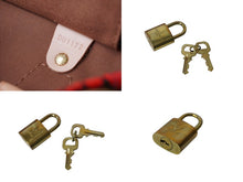 Load image into Gallery viewer, 新品同様 LOUIS VUITTON ルイヴィトン スピーディ30 草間彌生 コラボ 2012年 M40693 パンプキンドット レッド 中古 62231