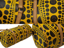 Load image into Gallery viewer, 新品同様 LOUIS VUITTON ルイヴィトン×草間彌生 ハンドバッグ パピヨン モノグラム パンプキンドット イエロー M40688 中古 62232
