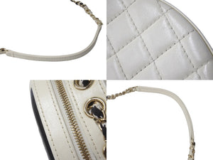 CHANEL シャネル クルーズライン ショルダーバッグ 浮き輪モチーフ AS0209 26番台 2018年 オフホワイト ブラック 美品 中古 62247