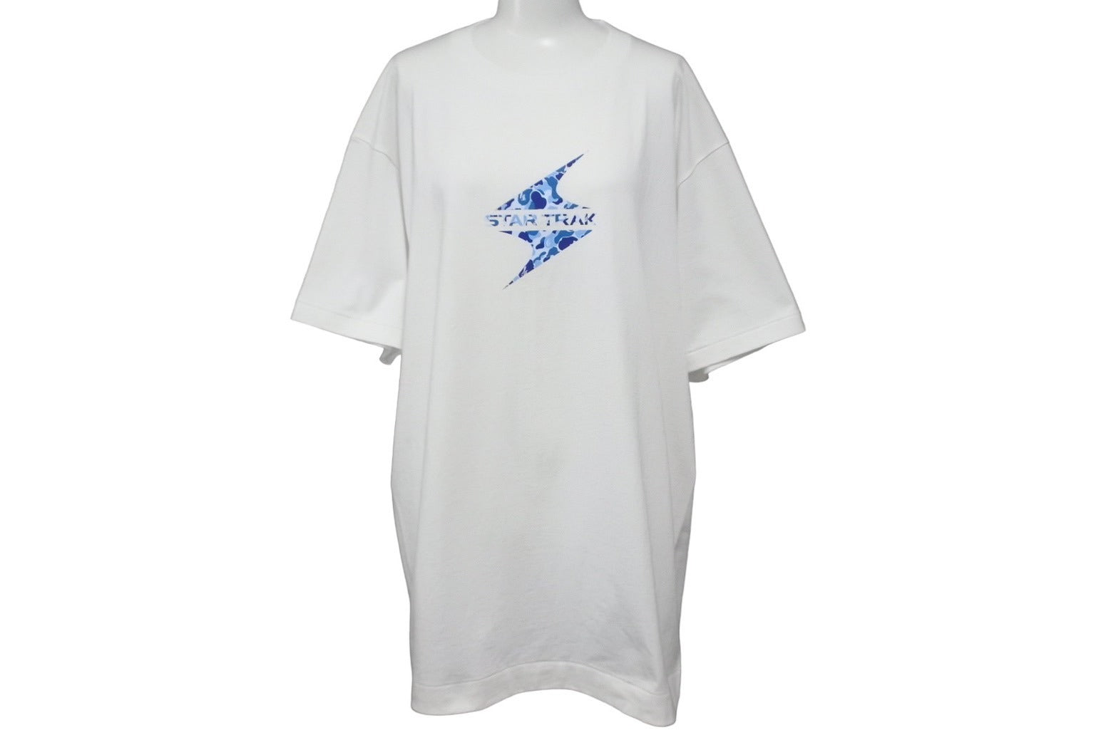 A BATHING APE - 新品同様 A BATHING APE アベイシングエイプ 半袖Ｔシャツ KAWS N.E.R.D STARTRAK サイズL ホワイト 中古 62248 新品同様 A BATHING APE アベイシングエイプ 半袖Tシャツ KAWS