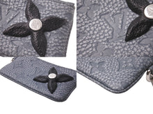 画像をギャラリービューアに読み込む, LOUIS VUITTON ルイヴィトン ポシェットクレ トリヨンクライミング コインケース M81602 グレー シルバー金具 美品 中古 62251