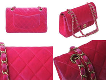 Load image into Gallery viewer, CHANEL シャネル ベロアマトラッセ25 Wフラップ Wチェーンショルダーバッグ ピンク 21番台 ゴールド金具 美品 中古 62254