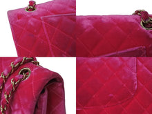 Load image into Gallery viewer, CHANEL シャネル ベロアマトラッセ25 Wフラップ Wチェーンショルダーバッグ ピンク 21番台 ゴールド金具 美品 中古 62254