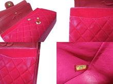 Load image into Gallery viewer, CHANEL シャネル ベロアマトラッセ25 Wフラップ Wチェーンショルダーバッグ ピンク 21番台 ゴールド金具 美品 中古 62254
