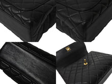 Load image into Gallery viewer, 極美品 CHANEL シャネル ケリー型 ハンドバッグ トップハンドル 4番台 ラムスキン ブラック ゴールド金具 中古 62259