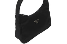Load image into Gallery viewer, PRADA プラダ ハンドバッグ ホーボー MV515 トライアングルロゴ ブラック ナイロン シルバー金具 美品 中古 62273